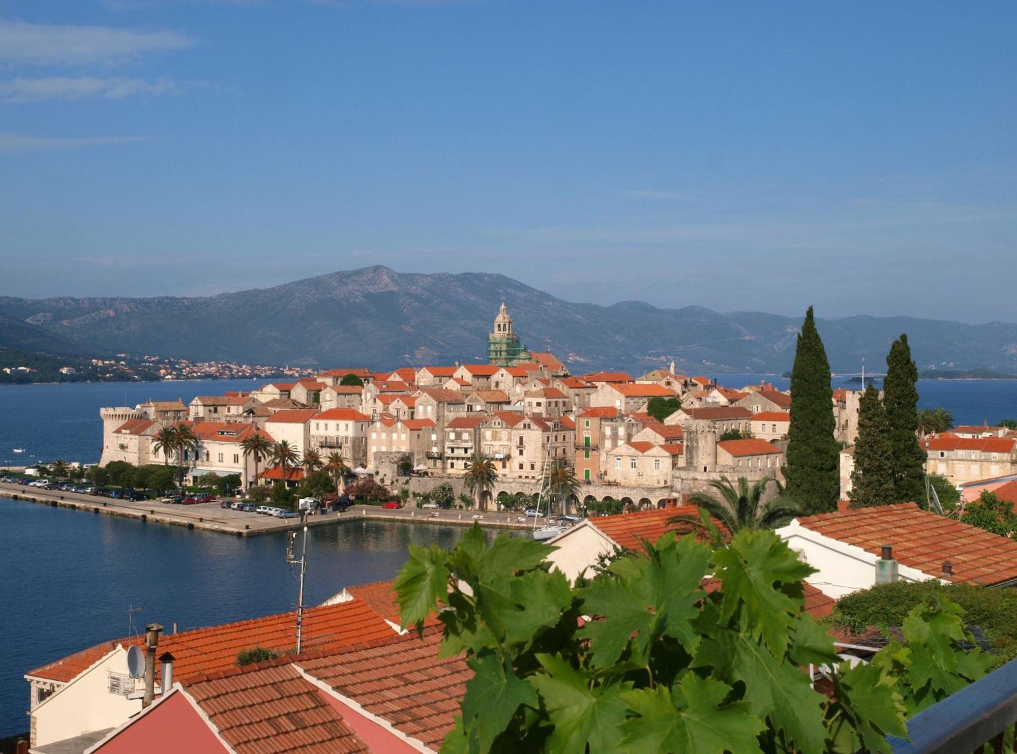Apartments Adriatic Korcula Town Exterior photo