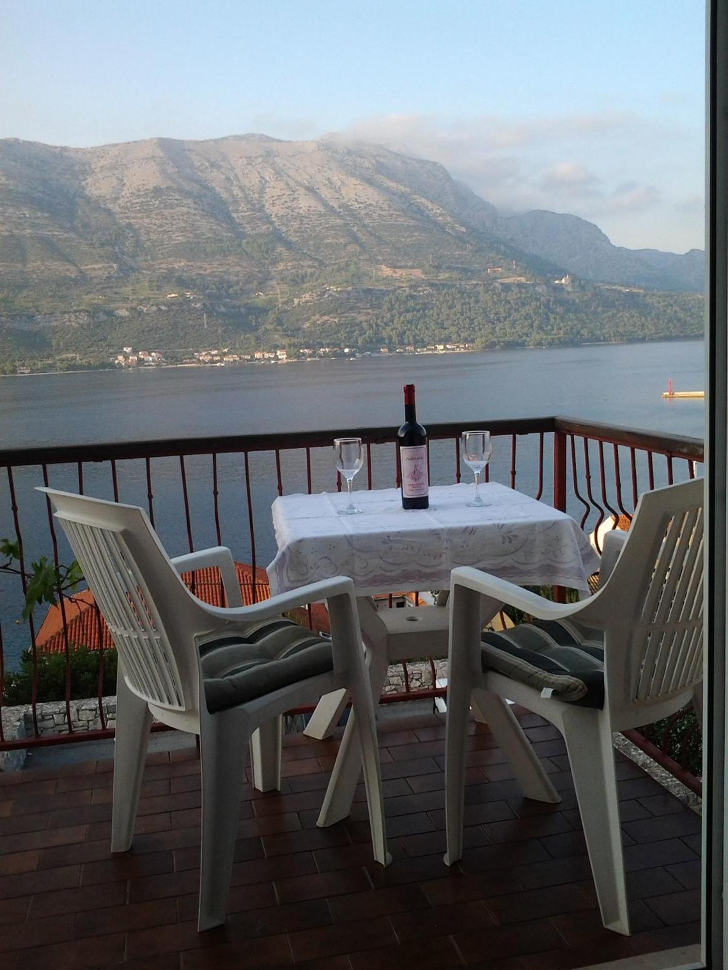 Apartments Adriatic Korcula Town Exterior photo