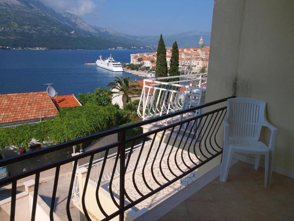 Apartments Adriatic Korcula Town Exterior photo
